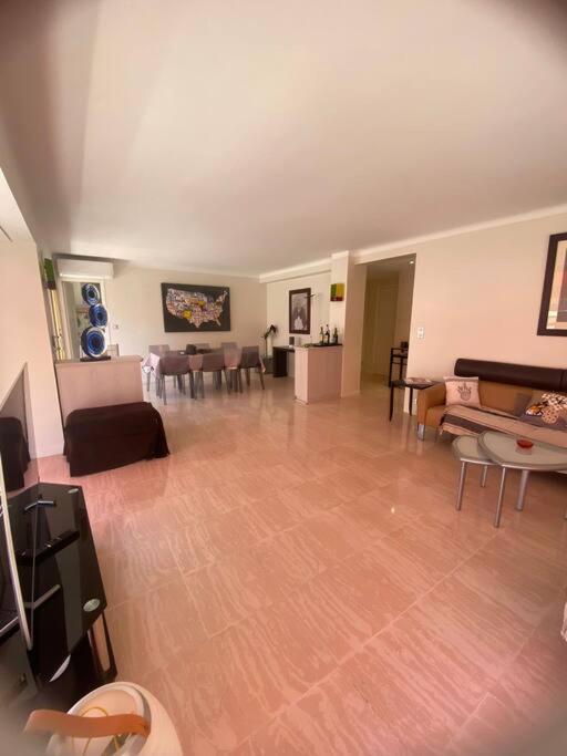 Apartamento Paca - 17r - T3 Spacieux Cannes